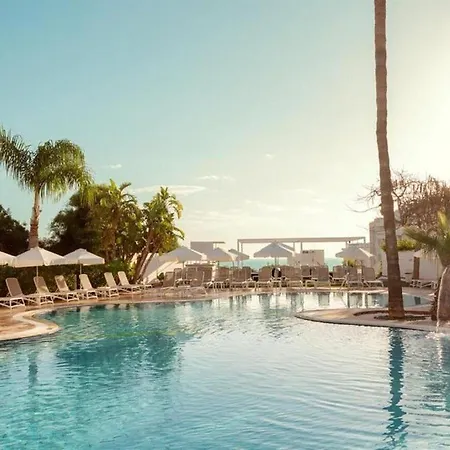 Lantiana Gardens 4*